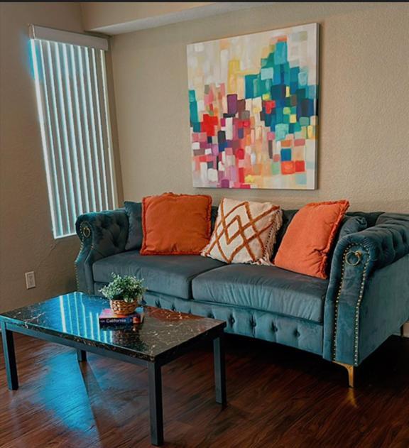 Charming 2br Near La Attractions * Los Angeles
